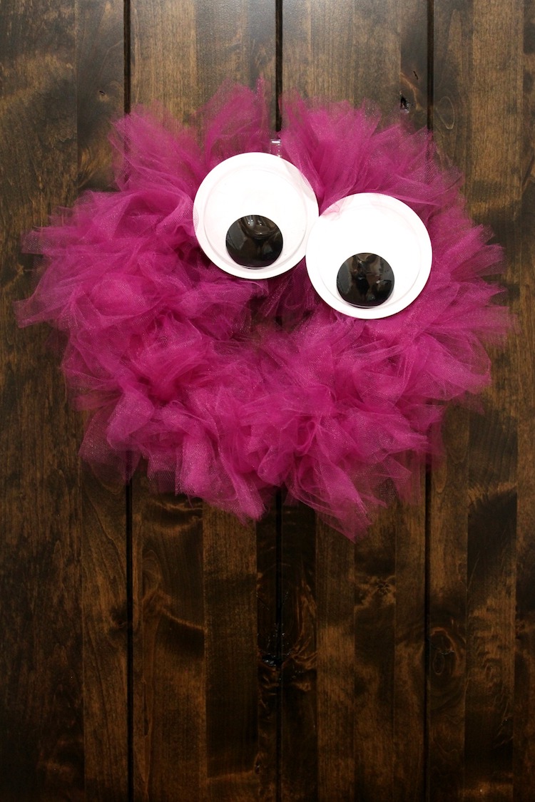DIY Googly Eyes Monster Wreath