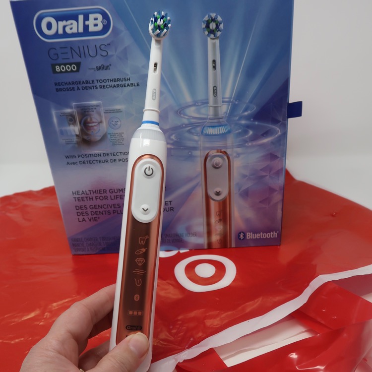 Oral-B Genius 8000 Rose Gold + Giveaway!