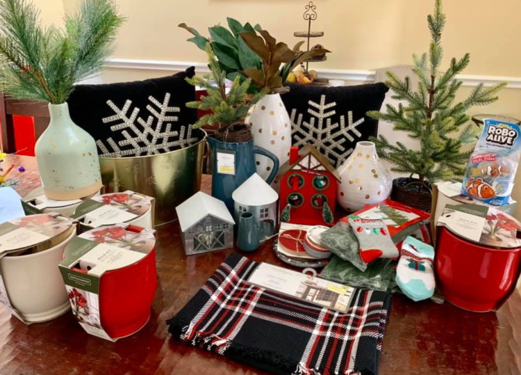 More Readers’ Target 90% off Christmas Clearance Finds