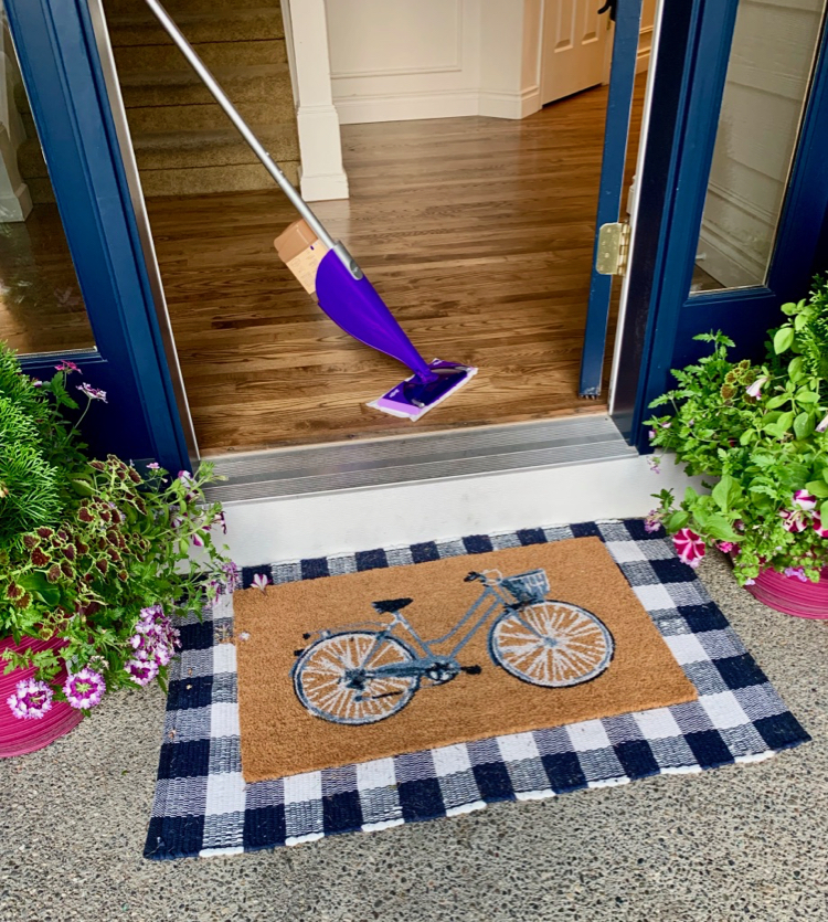 Swiffer WetJet Wood Makes Summer Cleaning Easy