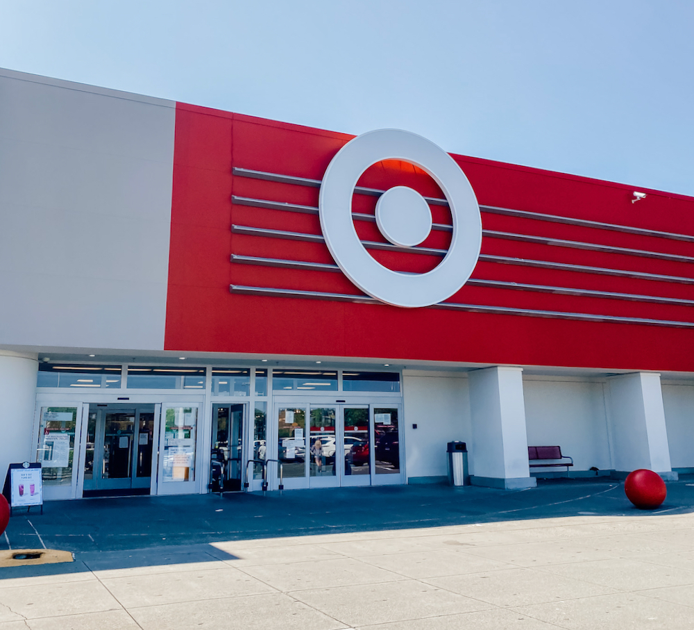 Target closed Thanksgiving Day 2020