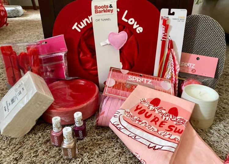 Readers’ Target 90% off Valentine Clearance Finds