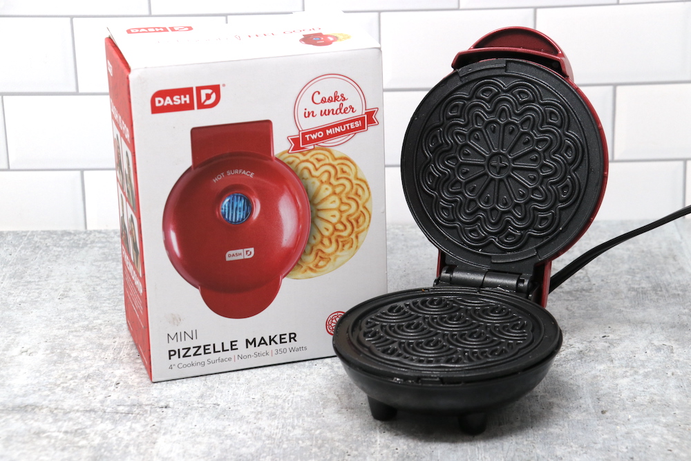 Mini Pizzelle Maker