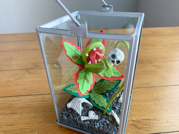 DIY Halloween Terrarium