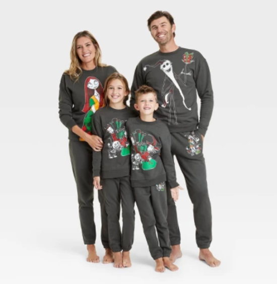 New Matching Family Holiday Sweat Outfits