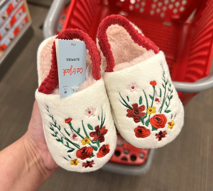 30% off Slippers for the Whole Family