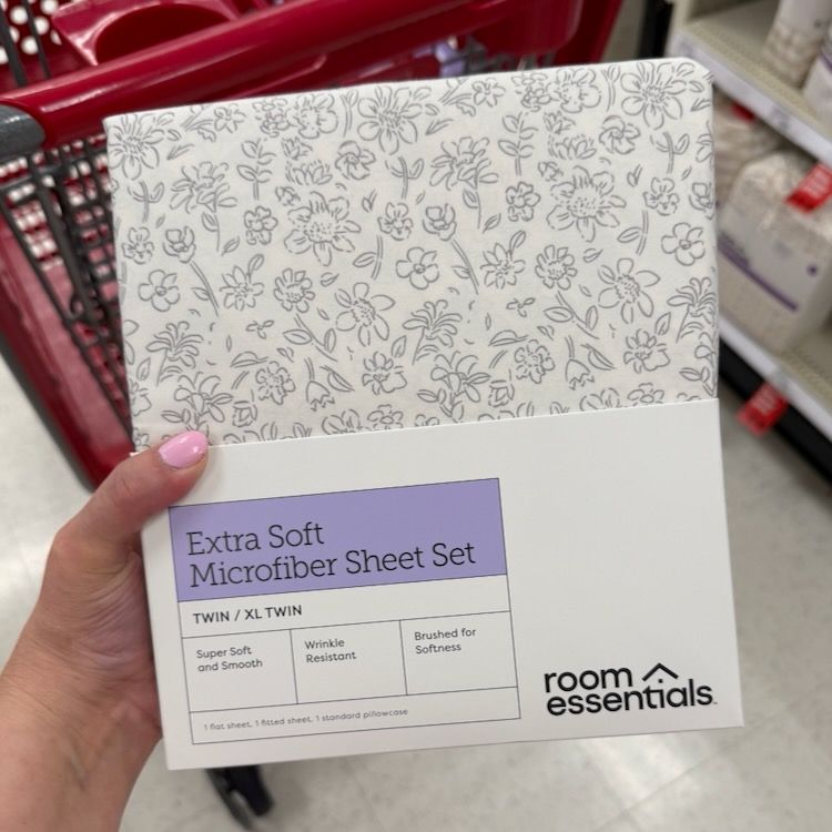 Room Essentials Twin Sheets only $6.75